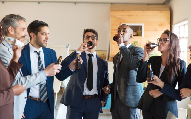 getraenke-liefern-feiern